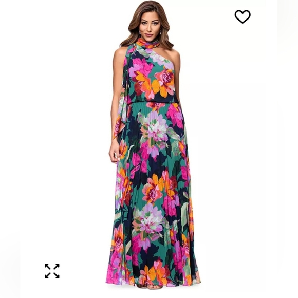 Xscape Dresses & Skirts - XSCAPE  Pleated Floral Chiffon Scarf Dress